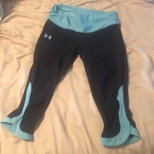 Under Armour workout capris!